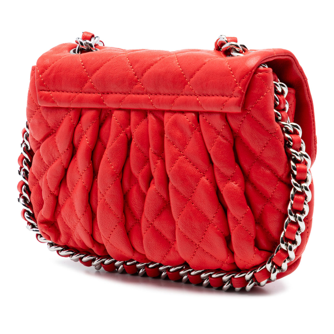 Chanel Mini CC Matelassé Washed Cuir d’agneau Sac rond à chaîne à rabat