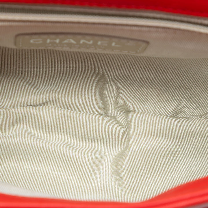 Chanel Mini CC Matelassé Washed Cuir d’agneau Sac rond à chaîne à rabat