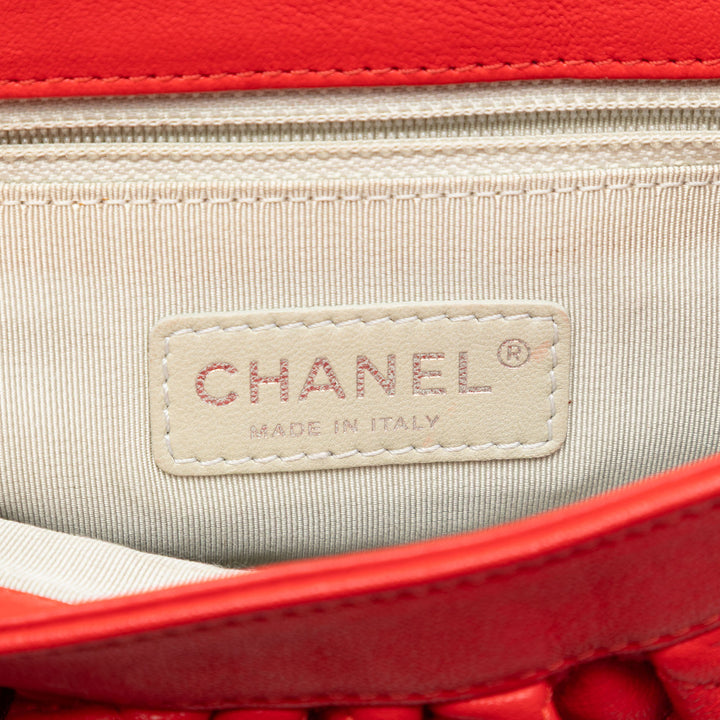Chanel Mini CC Matelassé Washed Cuir d’agneau Sac rond à chaîne à rabat