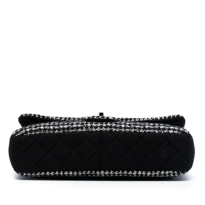 Chanel Jumbo CC Matelassé Jersey et Tweed Chain à rabat