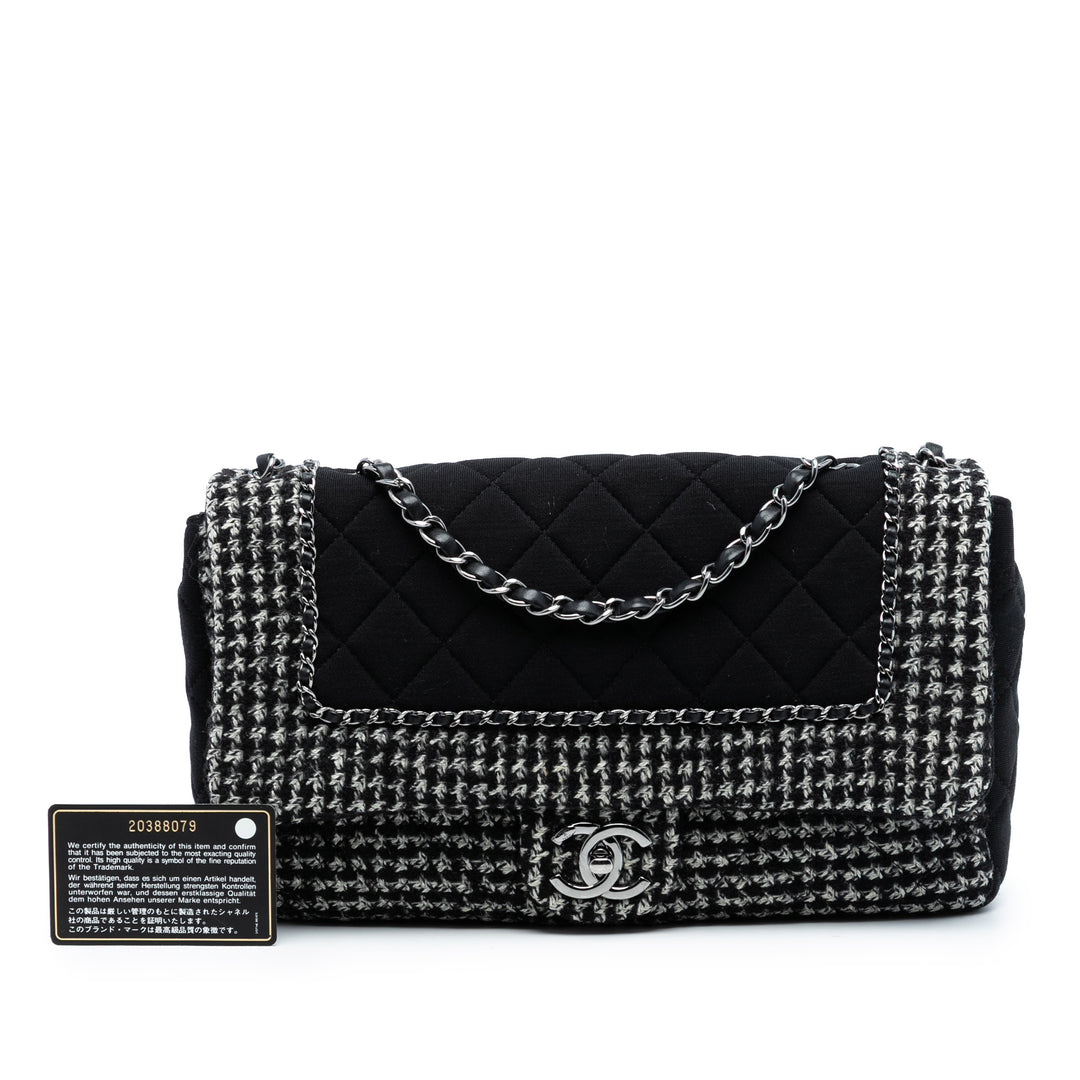 Chanel Jumbo CC Matelassé Jersey et Tweed Chain à rabat