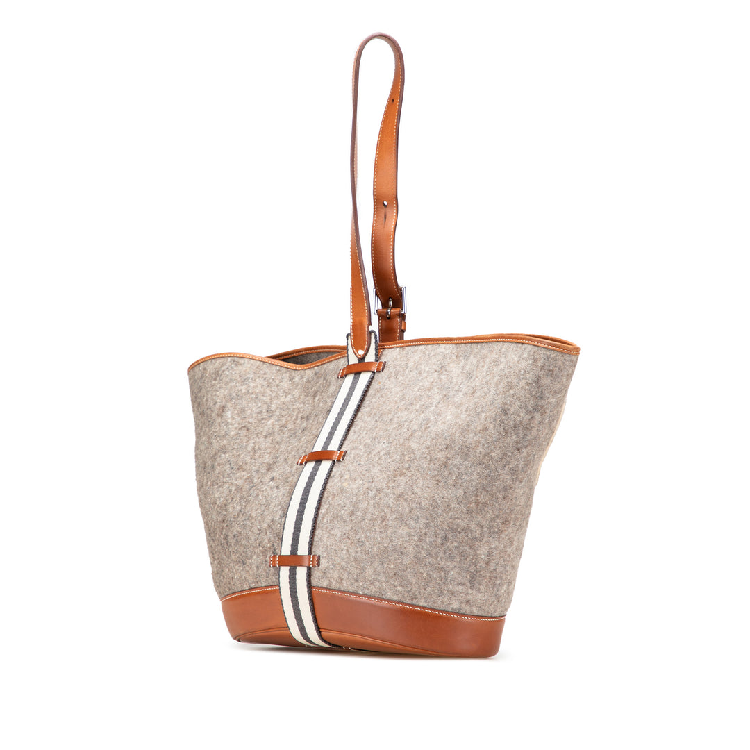 Hermès Felt Camails Bucket Bag Gris
