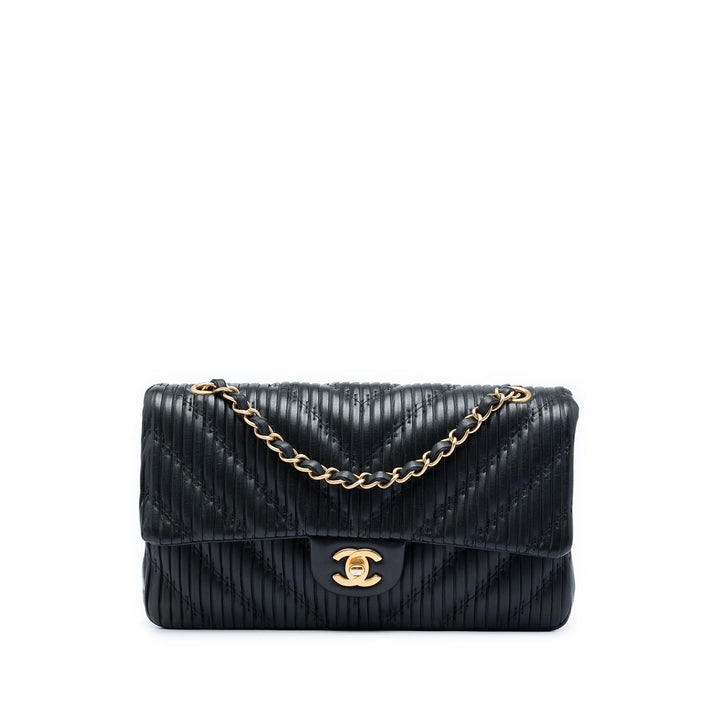 Chanel Medium Classic Chevron Cuir de veau Pleated Double rabat