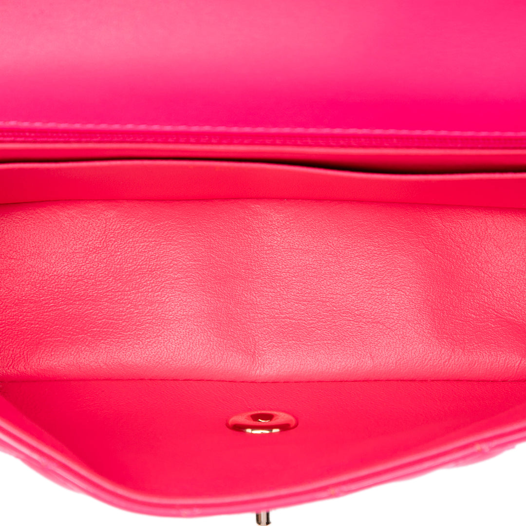 Chanel Classic Rectangulaire Rabat simple Mini Rose – vue 4 – GABY PARIS
