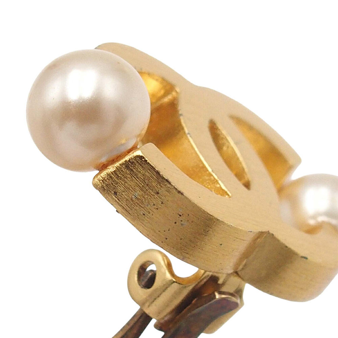 Chanel CC plaqué Perles fantaisie Clip on Boucles d’oreilles