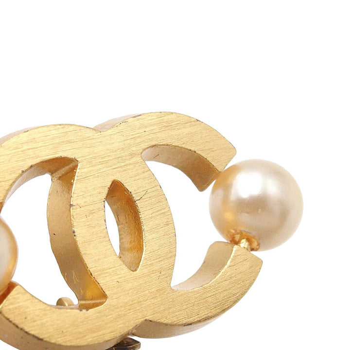 Chanel CC plaqué Perles fantaisie Clip on Boucles d’oreilles
