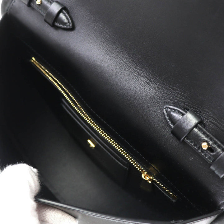 Ferragamo Sac à main Aura Crescent Cuir de veau Noir – vue 4 – GABY PARIS