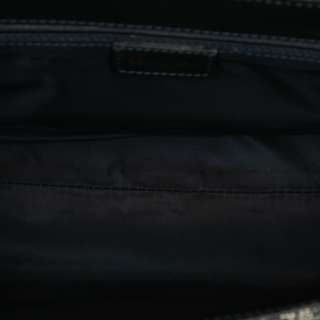 Dior Sac porté épaule Diorissimo Trotter Saddle Bleu – vue 4 – GABY PARIS