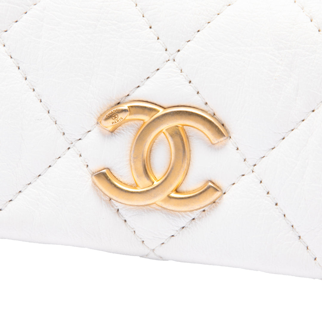 Chanel Sac à main CC Matelassé Hobo Cuir d'agneau Blanc – vue 5 – GABY PARIS