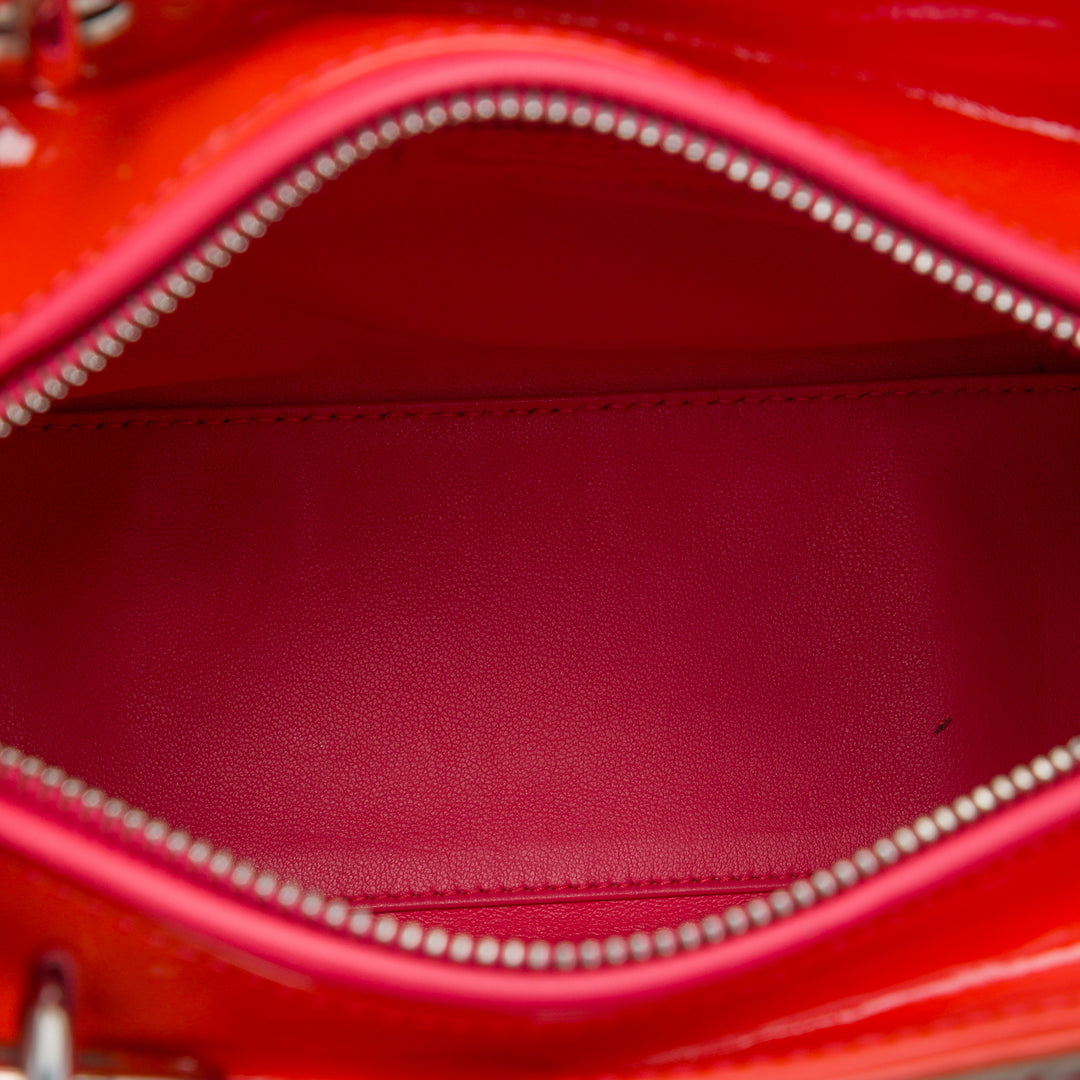 Dior Medium Cuir d’agneau Cannage Surpiqué Lady Dior