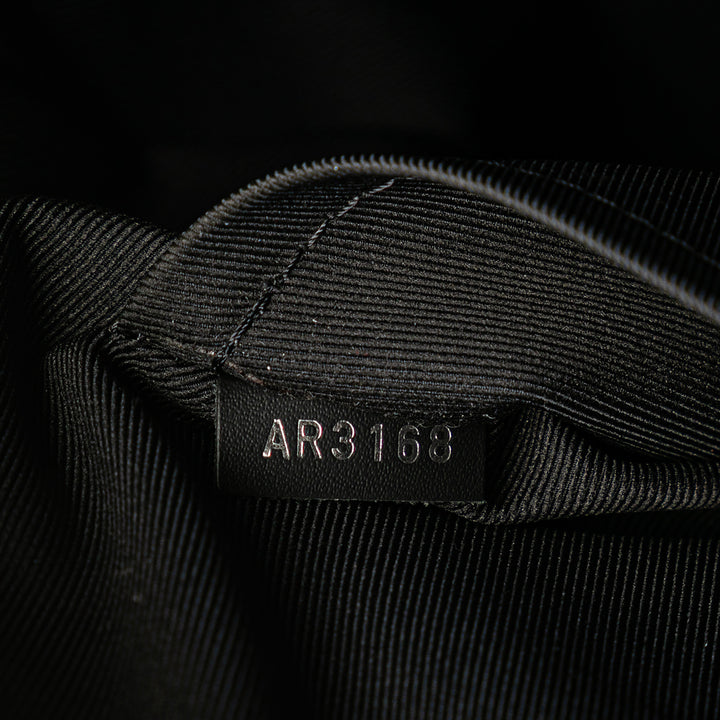Louis Vuitton Monogram Eclipse Explorer Business Bag Noir