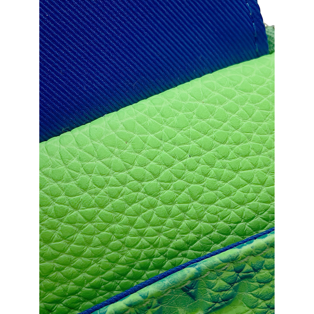 Louis Vuitton Illusion Double Phone Pochette Monogram Vert – vue 7 – GABY PARIS
