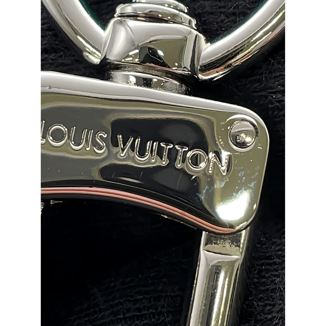 Louis Vuitton Illusion Double Phone Pochette Monogram Vert – vue 8 – GABY PARIS