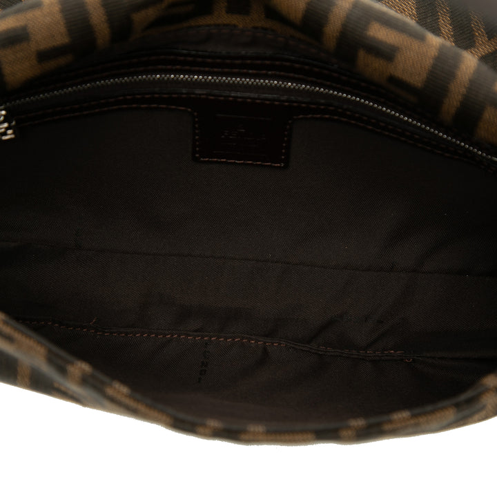 Fendi Zucca Baguette Marron – vue 4 – GABY PARIS