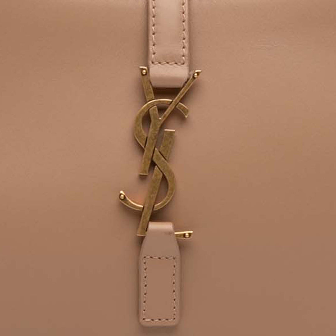 Saint Laurent Smooth Cuir de veau Le 5 a 7