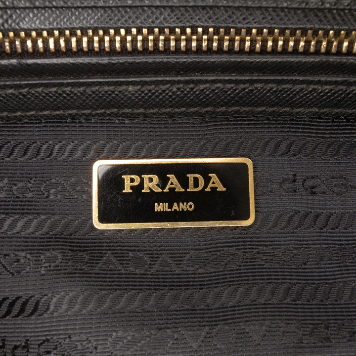Prada Small Saffiano Lux Galleria Double Zip Satchel Noir – GABY PARIS Authentique