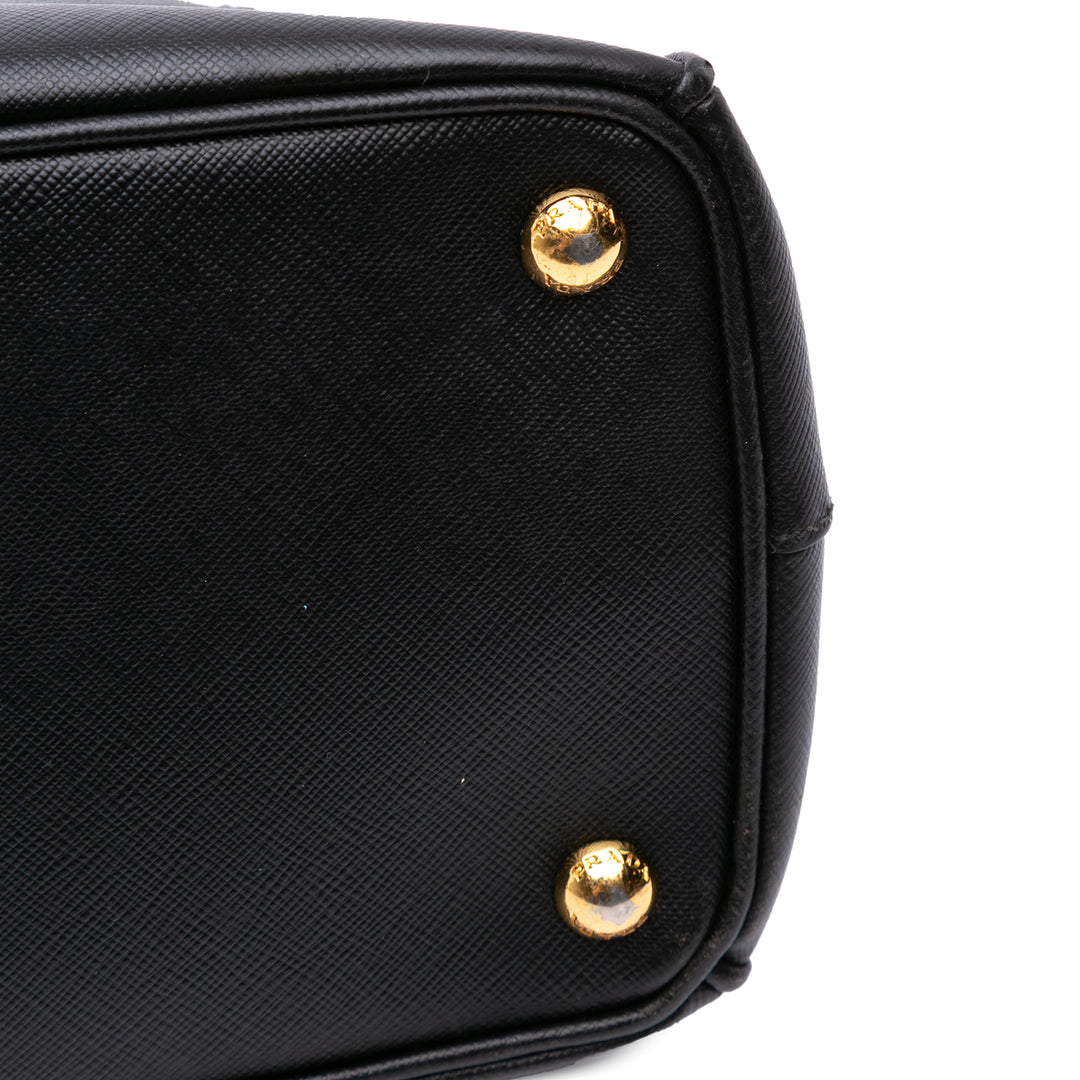 Prada Small Saffiano Lux Galleria Double Zip Satchel Noir – GABY PARIS Authentique