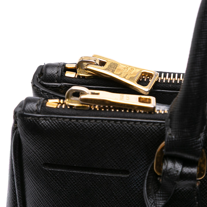 Prada Small Saffiano Lux Galleria Double Zip Satchel Noir – GABY PARIS Authentique