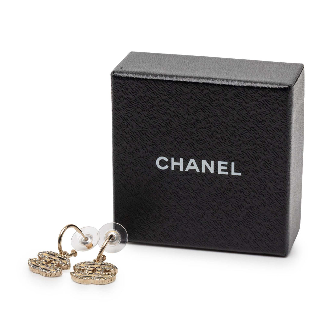 Chanel CC plaqué et Émail Rhinestones pendantes Hoop Boucles d’oreilles