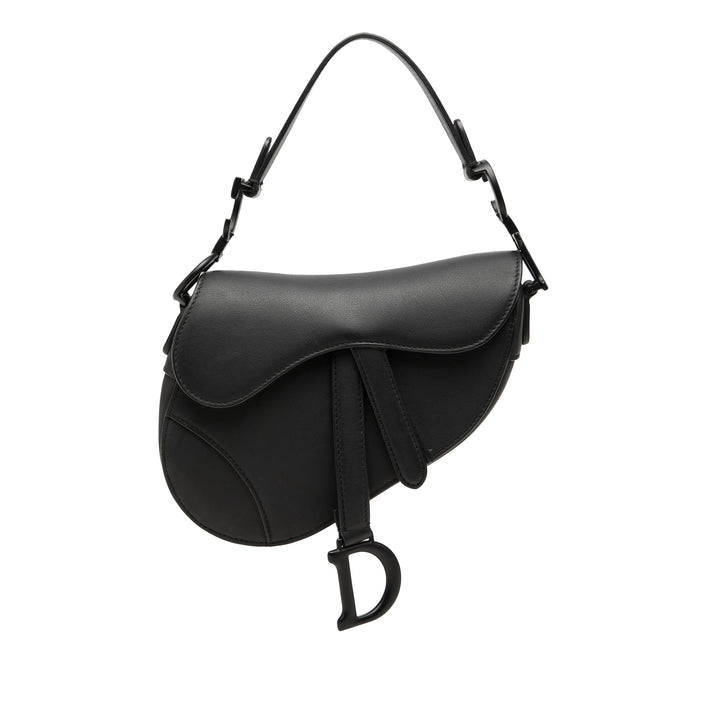 Dior Sac à main Ultra Matte Saddle Mini Cuir de veau Noir – vue principale – GABY PARIS