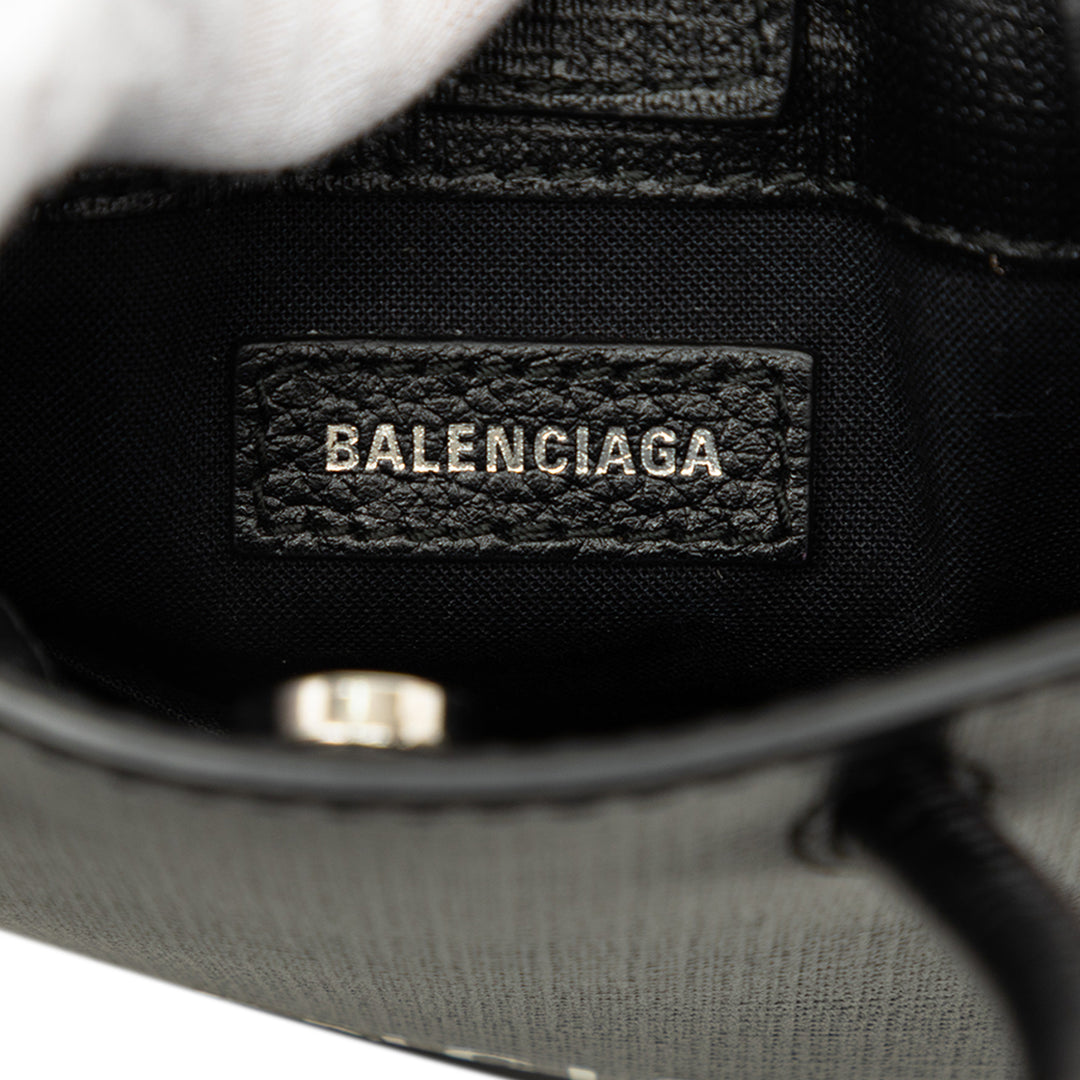 Balenciaga Étui téléphone Logo Cabas Mini Cuir de veau Noir – vue 5 – GABY PARIS