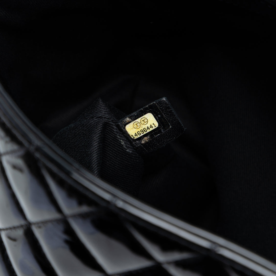 Chanel CC Matelassé Cuir verni North South Cabas