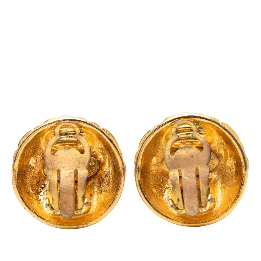 Chanel plaqué CC Matelassé Rond Clip On Boucles d’oreilles