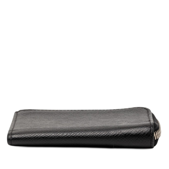 Louis Vuitton Taiga Porte Monnaie Jour