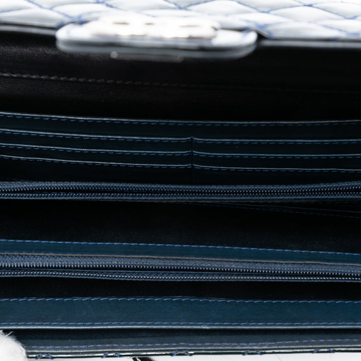 Chanel CC Matelassé Cuir verni East West Wallet on Chain