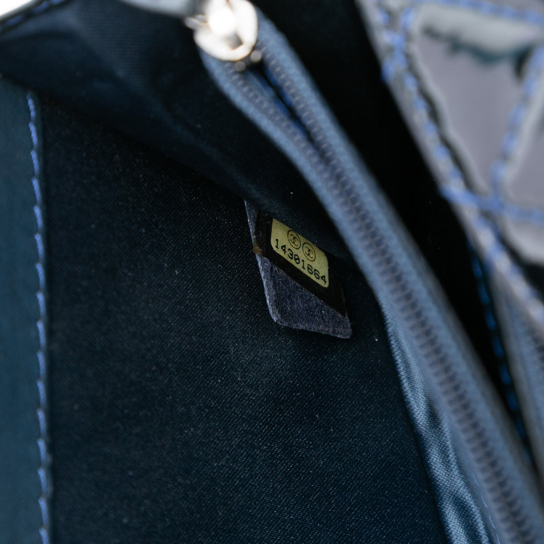 Chanel CC Matelassé Cuir verni East West Wallet on Chain