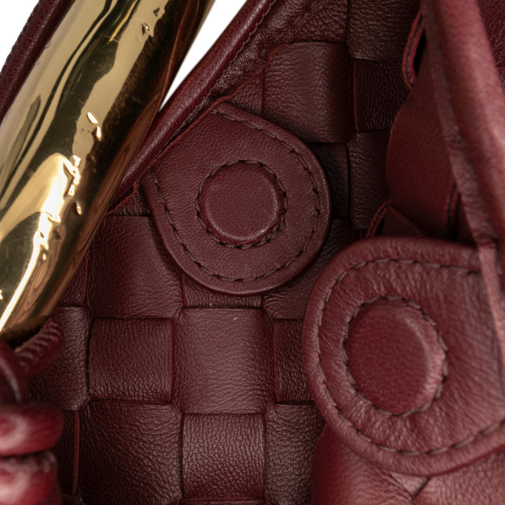 Bottega Veneta Baby Cuir d’agneau Intrecciato Sardine Rouge – GABY PARIS Authentique