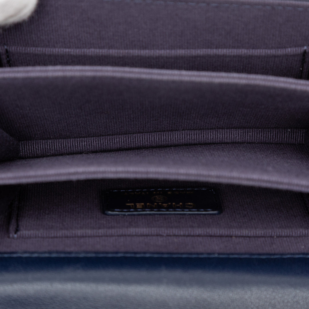 Chanel Mini Cuir d’agneau Paris Le19M Charming anse supérieure à rabat