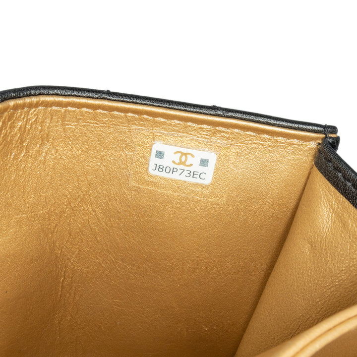 Chanel Matelassé Cuir de veau Strass Card Holder On Chain