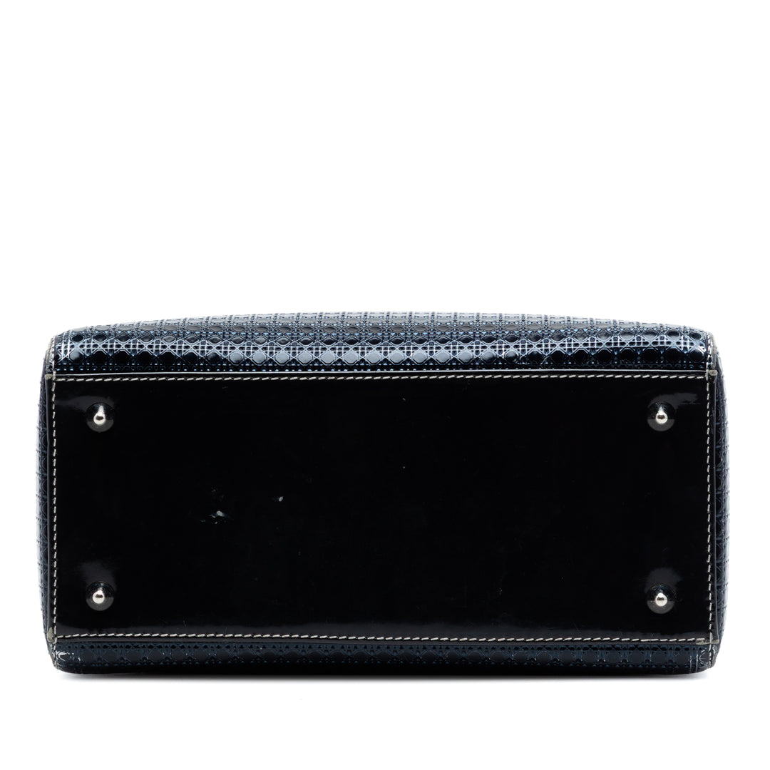 Dior Ombre Métallisé Microcannage Lady Dior Moyen Argenté – vue 3 – GABY PARIS