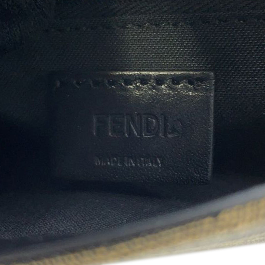 Fendi Zucca Toile Convertible Baguette Pochette – GABY PARIS Authentique