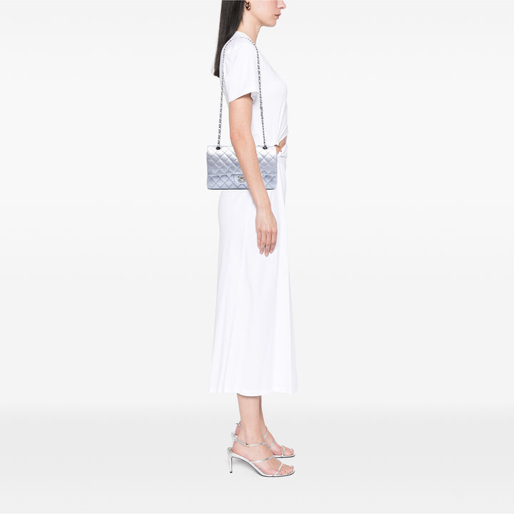 Chanel Medium Classic Métallisé Cuir de veau Double rabat Argenté
