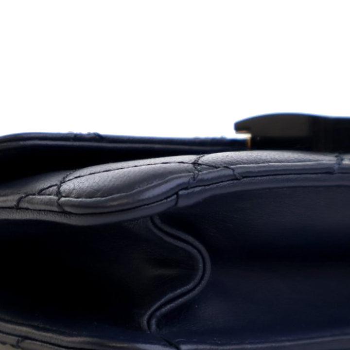 Chanel Mini Cuir d’agneau Beauty Lock Flap Bleu – GABY PARIS Authentique