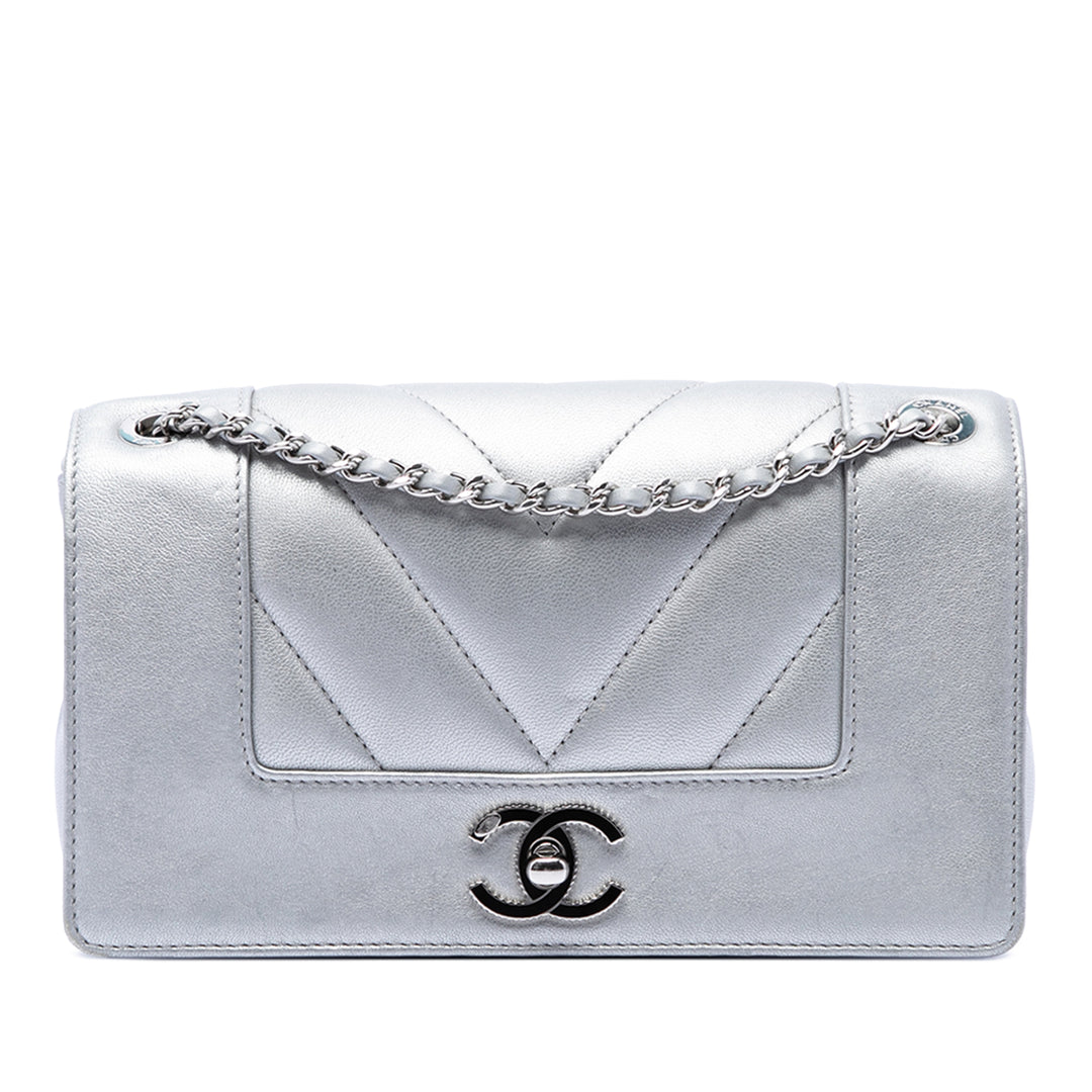 Chanel Matelassé Chevron Mademoiselle Vintage à rabat Mini Cuir de mouton