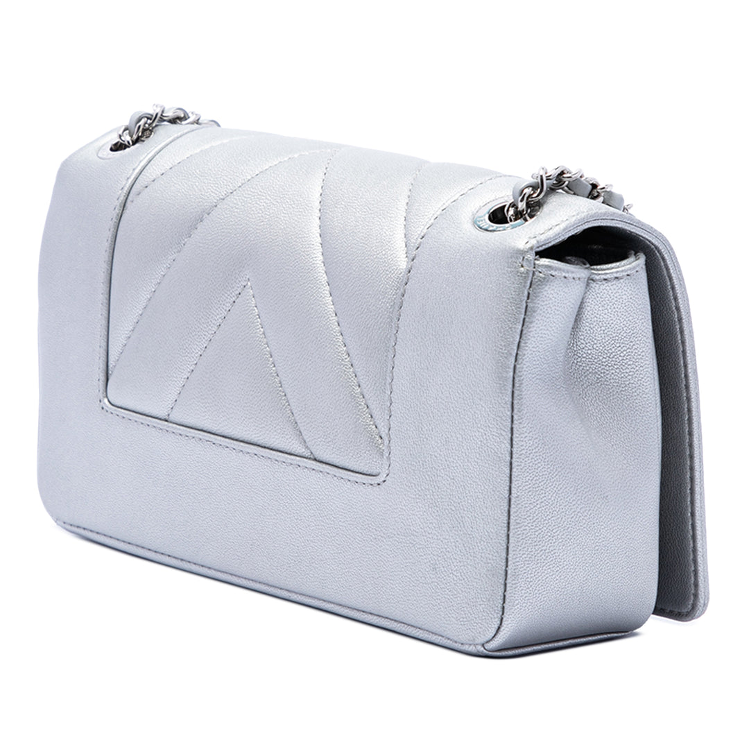 Chanel Matelassé Chevron Mademoiselle Vintage à rabat Mini Cuir de mouton