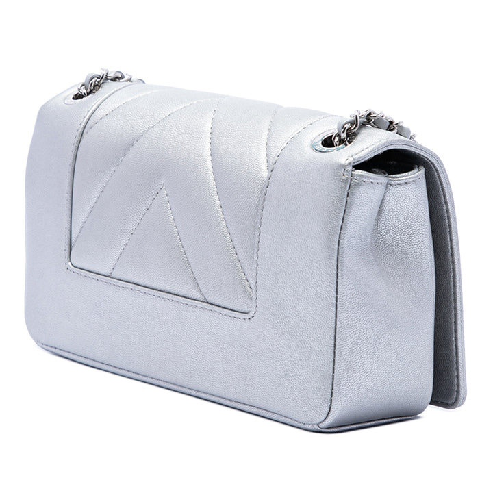 Chanel Matelassé Chevron Mademoiselle Vintage à rabat Mini Cuir de mouton