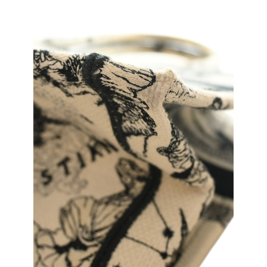 Dior Book Tote brodé Zodiac De Jouy Moyen Blanc – vue 8 – GABY PARIS