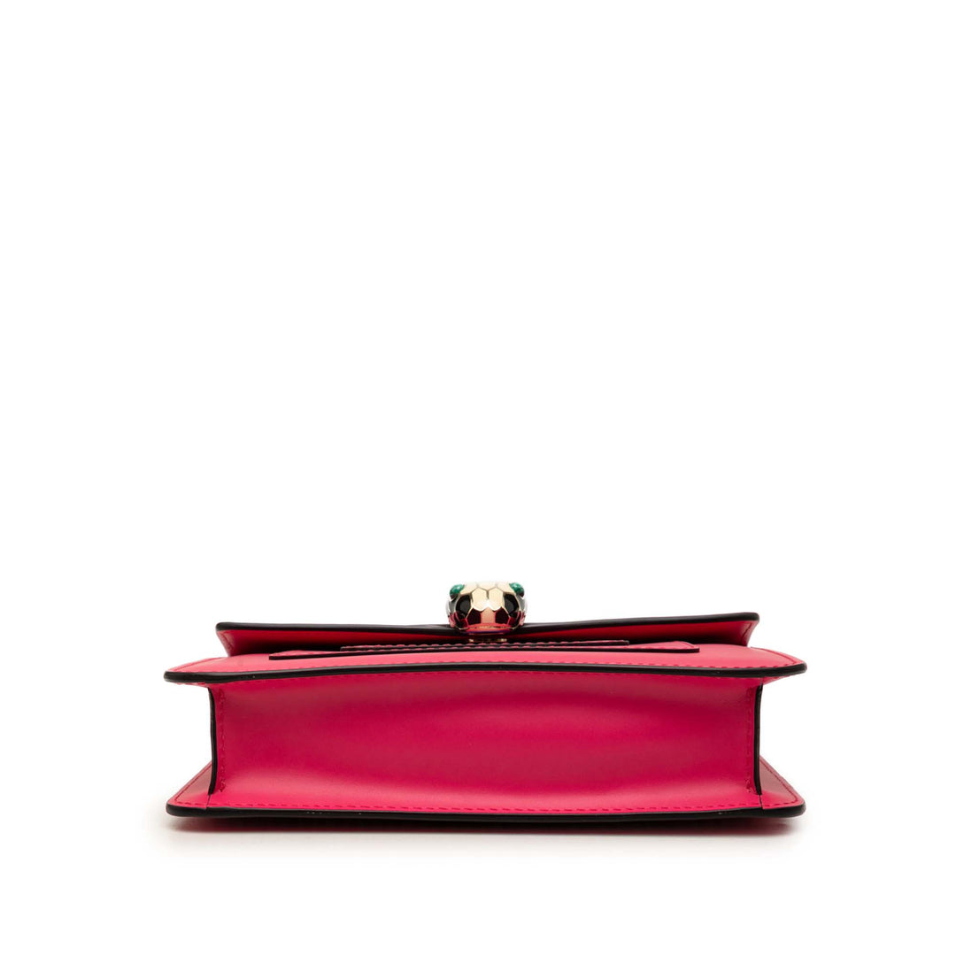 Bvlgari Sac bandoulière Carré Serpenti Forever Chaîne Petit Rose – vue 3 – GABY PARIS
