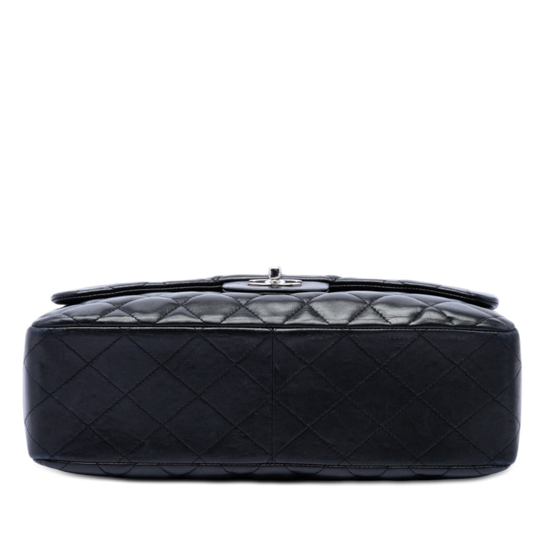 Chanel Jumbo Classic Cuir d’agneau Simple rabat