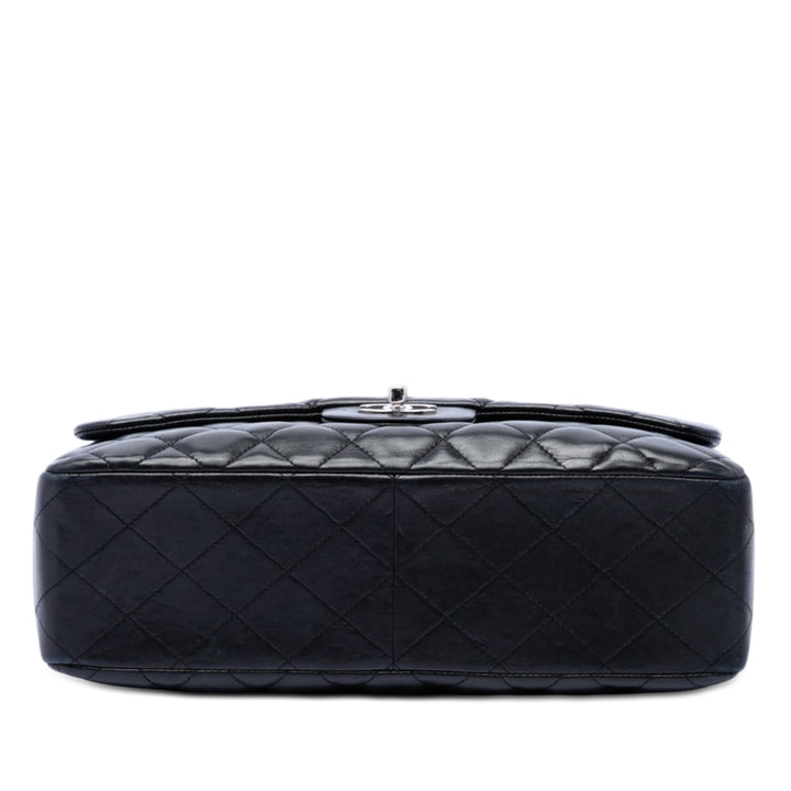 Chanel Jumbo Classic Cuir d’agneau Simple rabat