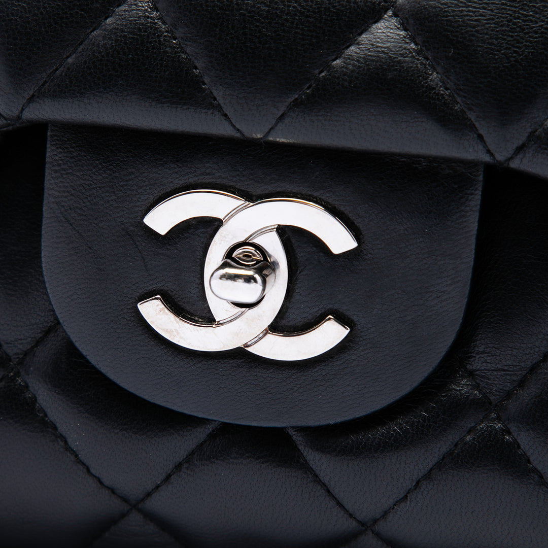 Chanel Jumbo Classic Cuir d’agneau Simple rabat