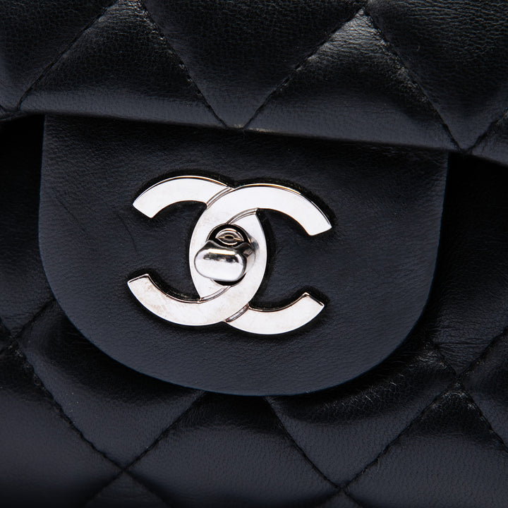 Chanel Jumbo Classic Cuir d’agneau Simple rabat
