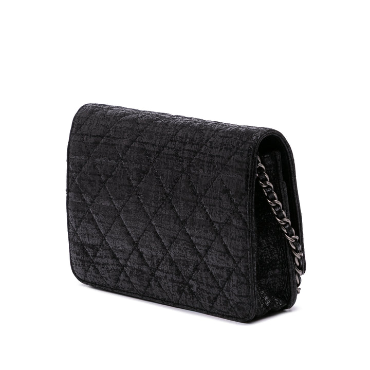 CC Quilted Crinkled Patent Wallet On Chain Black - Gaby Paris