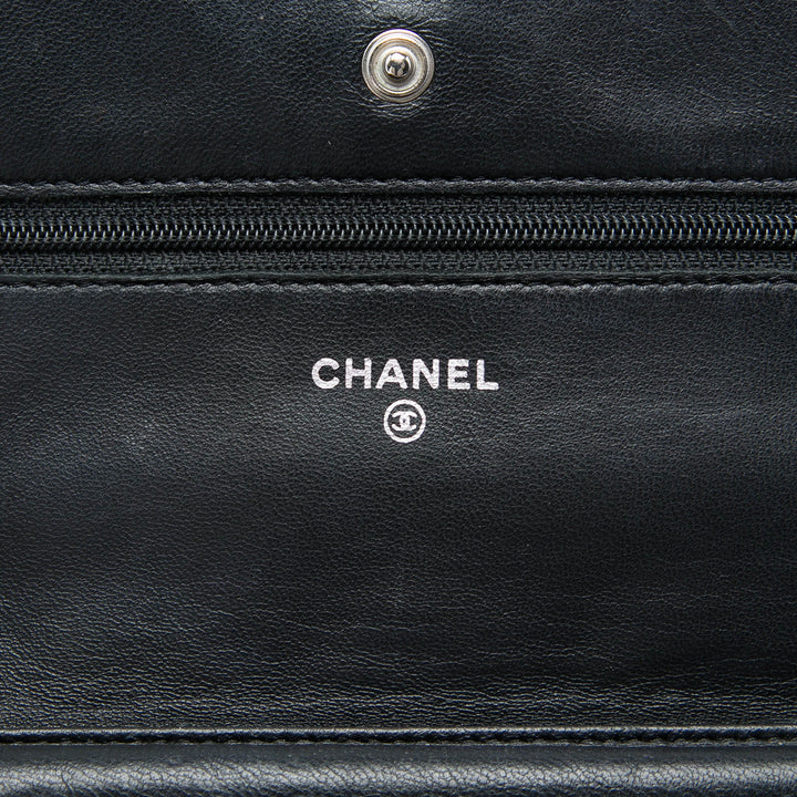 Chanel CC Matelassé Cuir d’agneau Wallet on Chain