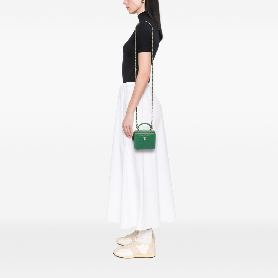 Chanel CC Matelassé Vanity avec chaîne Mini Cuir d'agneau Vert