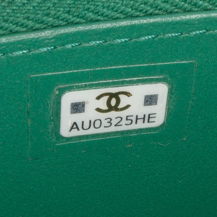 Chanel CC Matelassé Vanity avec chaîne Mini Cuir d'agneau Vert